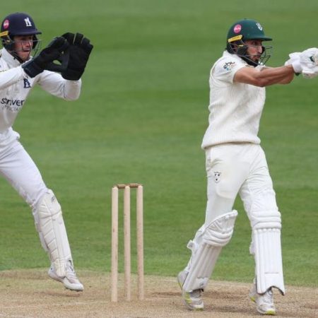 County Championship: Kashif Ali’s second ton of the match helps Worcestershire build lead over Warwickshire