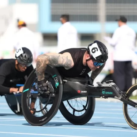 London Marathon: David Weir aims for ninth win in 25th race with new Formula 1-designed racing wheelchair