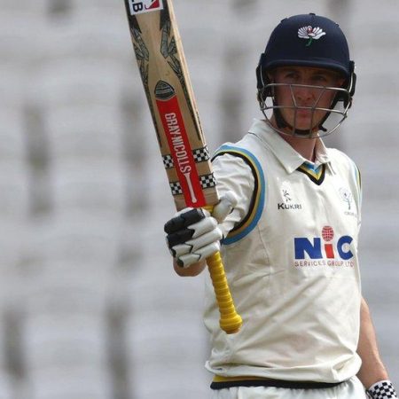 Harry Brook: England batter hits century as Yorkshire draw with Leicestershire in County Championship