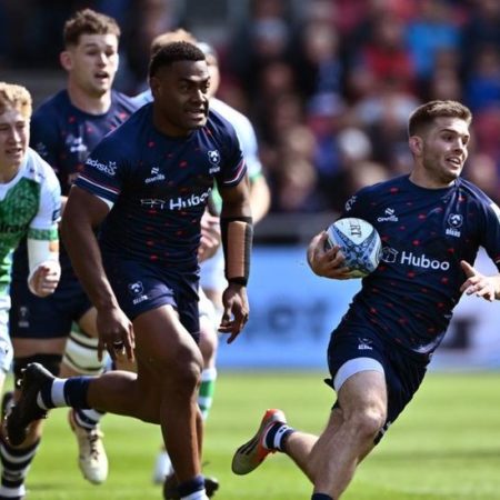 Premiership: Bristol 85-14 Newcastle: Bears score 13 tries to sweep aside Falcons