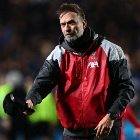 Liverpool: Jurgen Klopp’s side ‘playing under stress’ and need to be ‘flawless’ to win Premier League