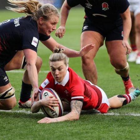 Women’s Six Nations: Keira Bevan returns as Wales make four changes for Ireland