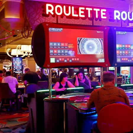 Why Las Vegas Strip casinos continue to add electronic table games