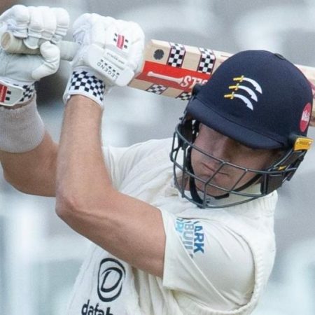 County Championship: Middlesex chase modest target to beat Yorkshire