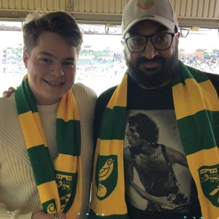 Monty Panesar and Olly Stone prepare for village cricket