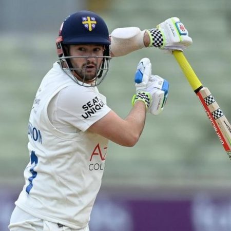 County Championship: Durham beat Worcestershire to earn first win of season