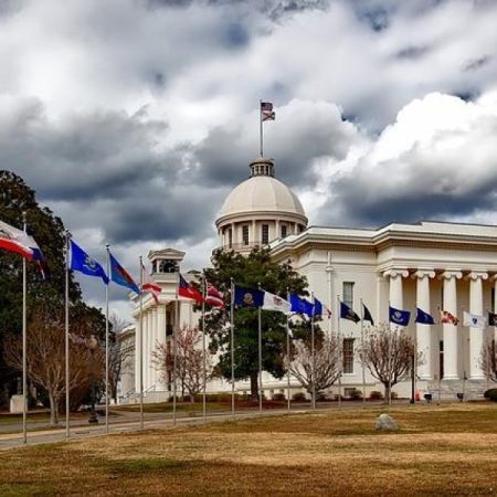 Gambling bill to allow lottery and slots remains stalled in the Alabama Senate