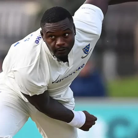 Seales leads Sussex to win over Derbyshire
